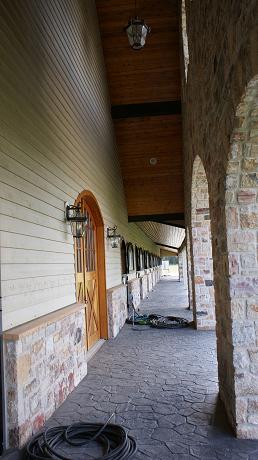 Horse_Industry/Cedar_Ceiling1.jpg